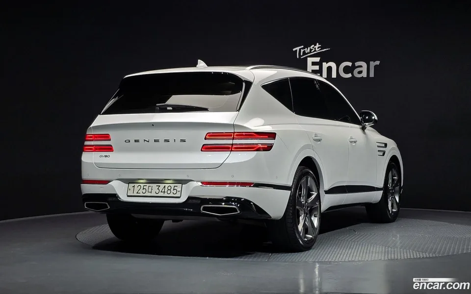 Genesis GV80 2.5T 2WD 2022 — миниатюра 2