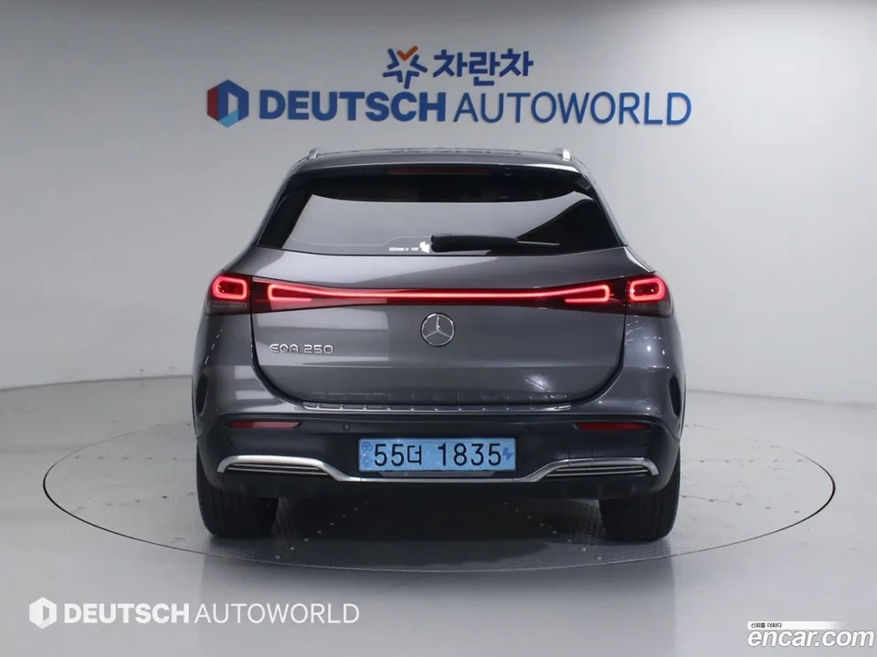 Mercedes-Benz EQA EQA250 AMG 2022 — миниатюра 4