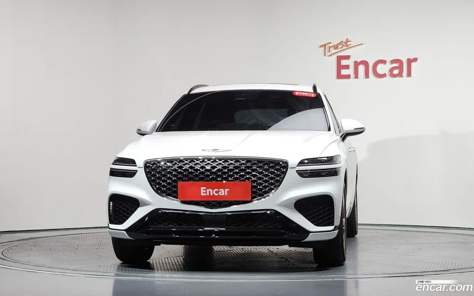 Genesis GV70 2.5T 2WD 2023 — миниатюра 3