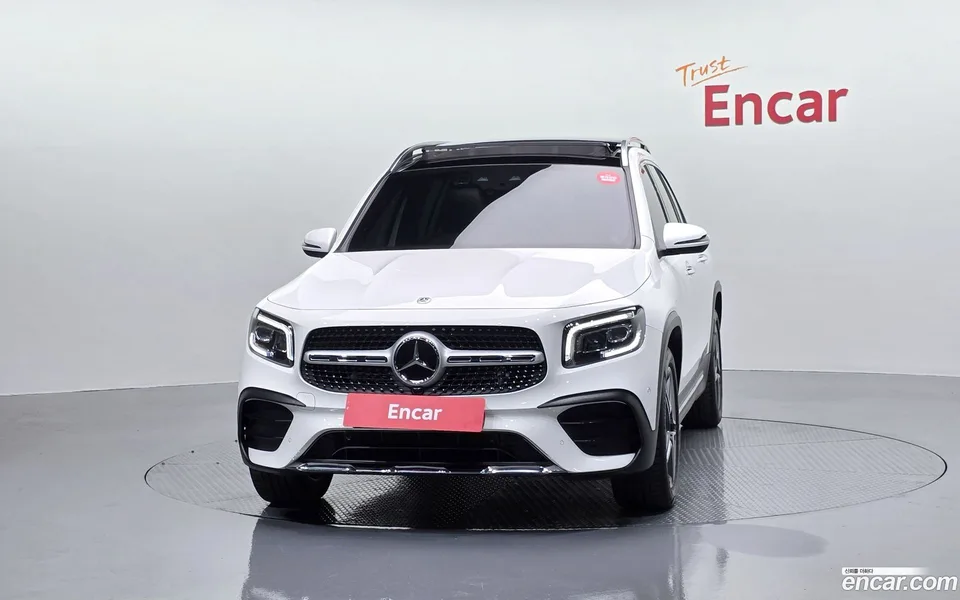 Mercedes-Benz GLB-Class GLB250 4MATIC 2022 — миниатюра 3
