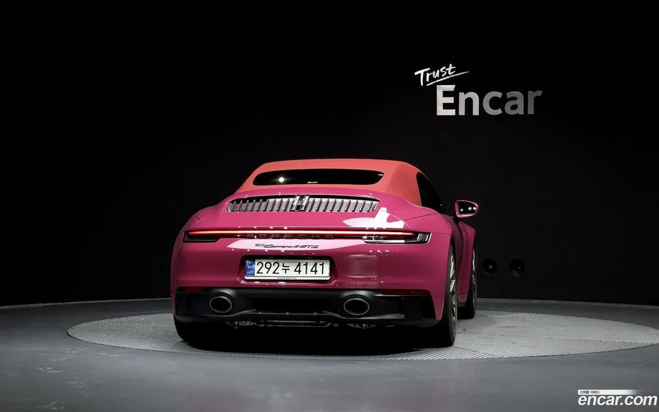Porsche 911 (992) 4 GTS 2024 — миниатюра 4