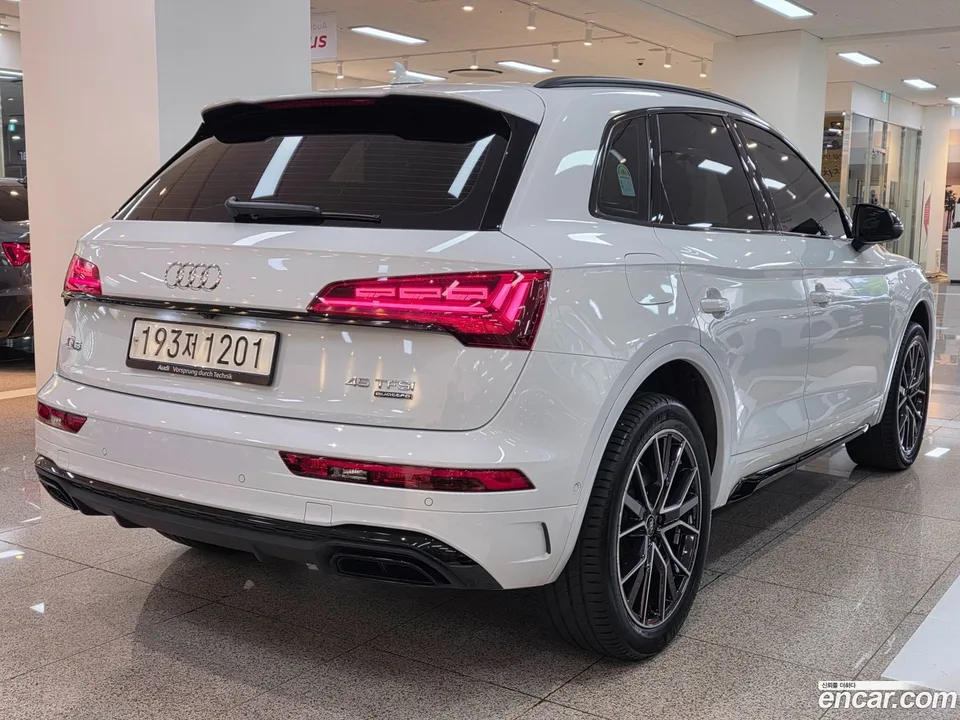 Audi Q5 45 TFSI 2024 — миниатюра 2