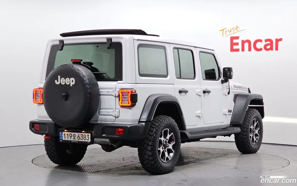 Jeep Wrangler 2.0 4 2022 — миниатюра 2