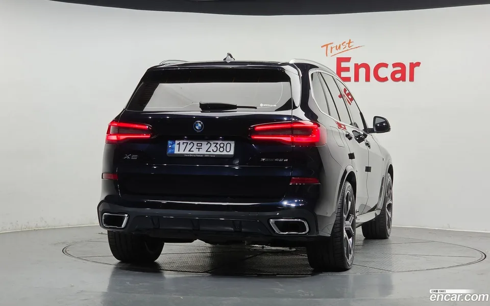 BMW X5 xDrive 45e M 2022 — миниатюра 4
