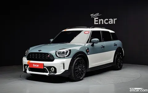 MINI Cooper S Countryman 2024 buy in Moscow