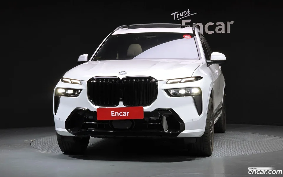 BMW X7 xDrive 40d M 7 2025 — миниатюра 3