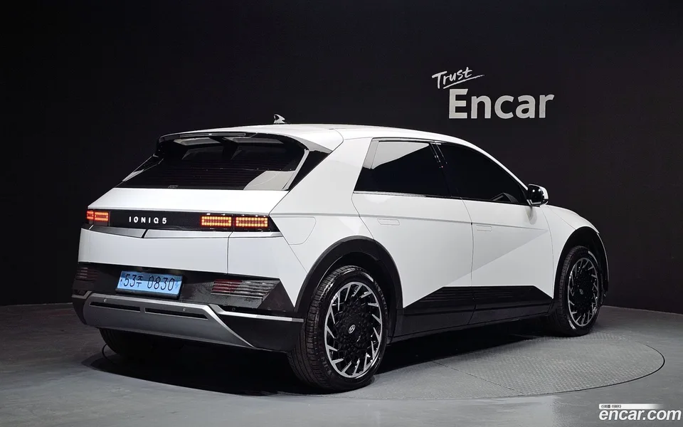 Hyundai Ioniq 5 2024 — миниатюра 2