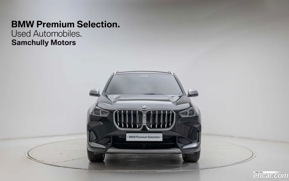 BMW X1 xDrive 20i xLine 2024 — миниатюра 2
