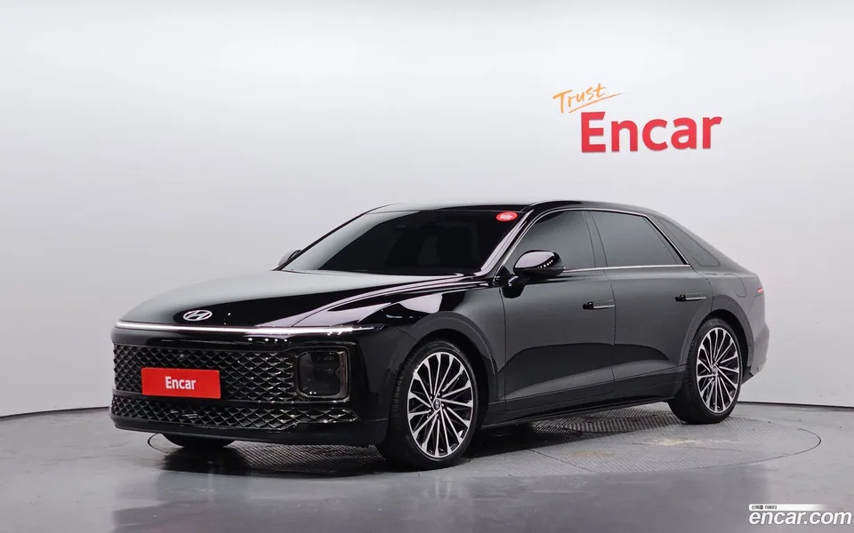 Hyundai Grandeur 2.5 2WD 2023 — фото 1, купить с доставкой в Москву