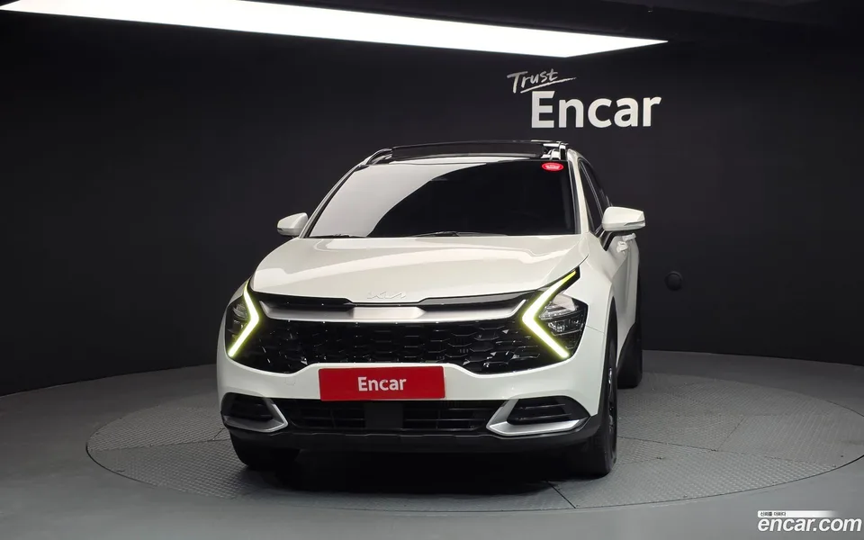 Kia Sportage 1.6 2WD 2022 — миниатюра 3
