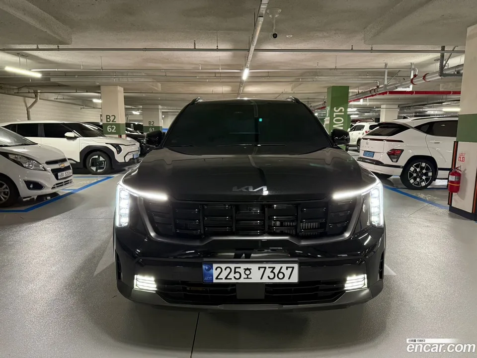 Kia Sorento HEV 1.6 2WD 2025 — фото 1, купить с доставкой в Москву