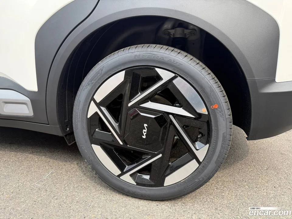 Kia Seltos HEV 1.6 2WD 2026 — миниатюра 3