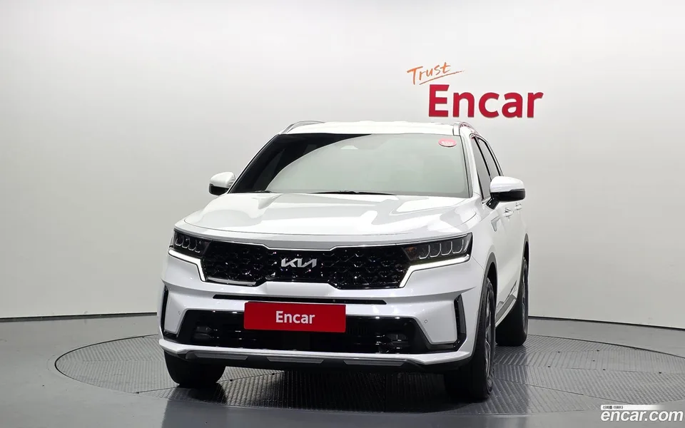 Kia Sorento HEV 1.6 2WD 2023 — миниатюра 3