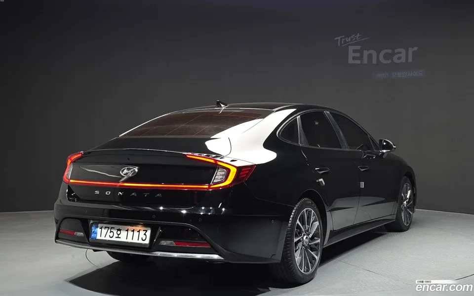 Hyundai Sonata Hybrid 2023 — миниатюра 2