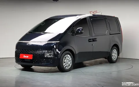 Hyundai Staria 2024 купить в Москве
