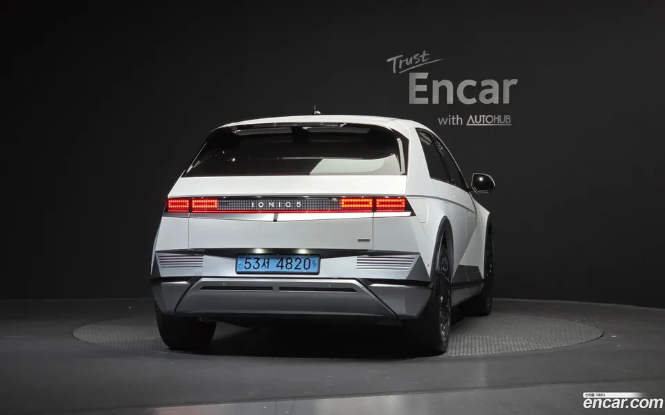 Hyundai Ioniq 5 AWD 2023 — миниатюра 4