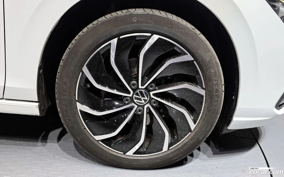 Volkswagen Golf 2.0 TDI 2022 — миниатюра 5