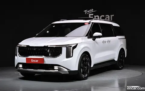 Kia Carnival 2025 купить в Москве
