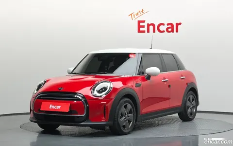 MINI Cooper 2023 купить в Москве