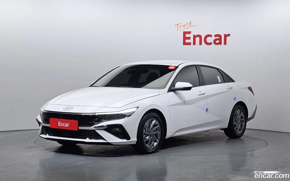 Hyundai Avante CN7 Hybrid 2024 — фото 1, купить с доставкой в Москву