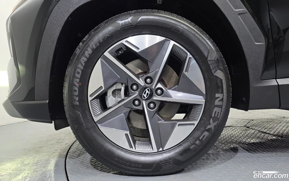 Hyundai Tucson NX4 1.6 2WD 2024 — миниатюра 5