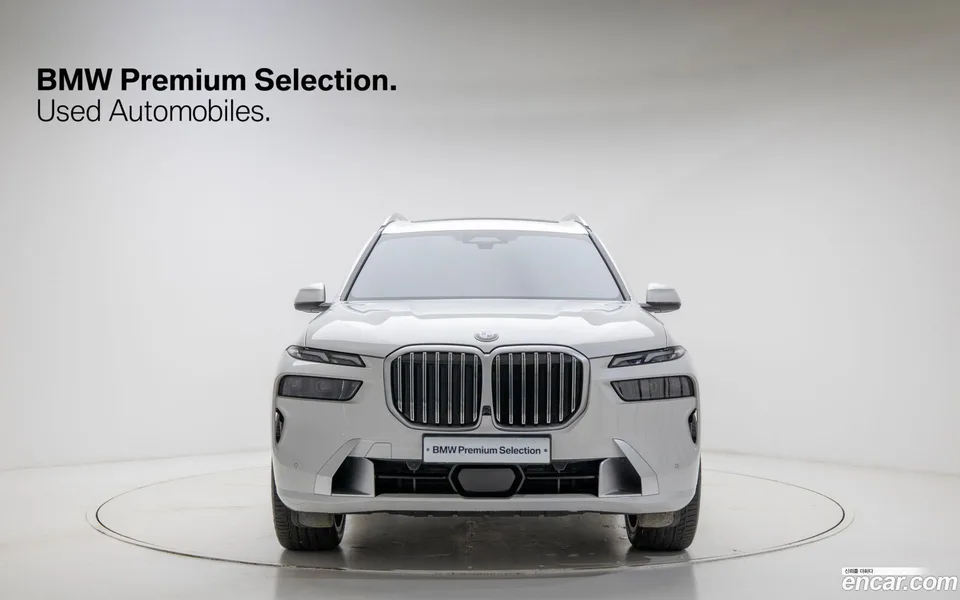 BMW X7 xDrive 40d 7 2023 — миниатюра 3