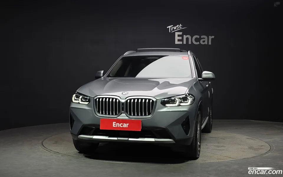 BMW X3 xDrive 20i 2023 — миниатюра 3