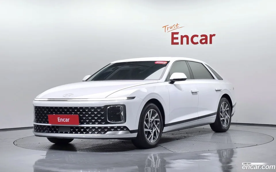 Hyundai Grandeur Hybrid 2024 — фото 1, купить с доставкой в Москву