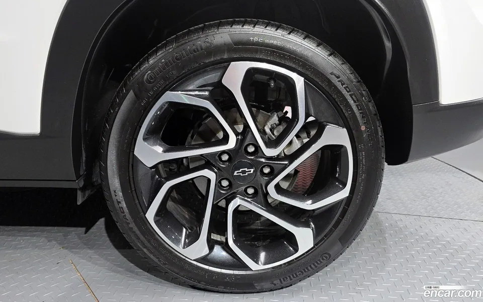 Chevrolet Trax Crossover 1.2 RS 2024 — миниатюра 5