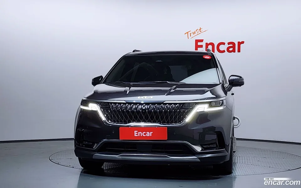 Kia Carnival 7 2023 — миниатюра 3