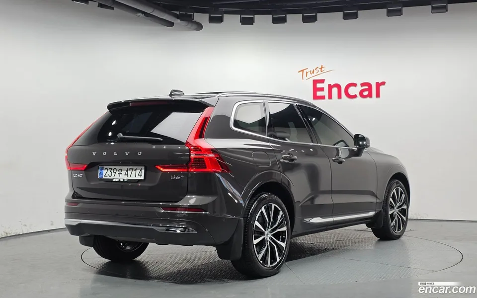 Volvo XC60 B6 2024 — миниатюра 2