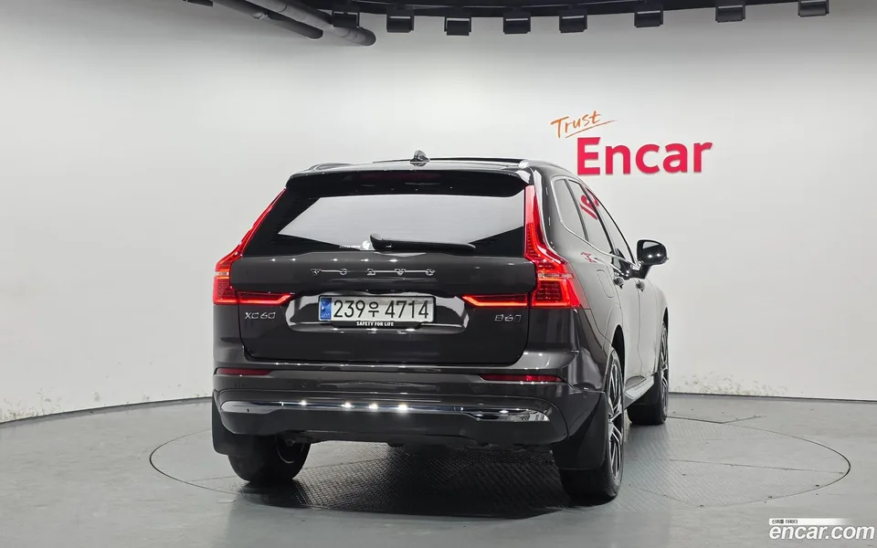 Volvo XC60 B6 2024 — миниатюра 4