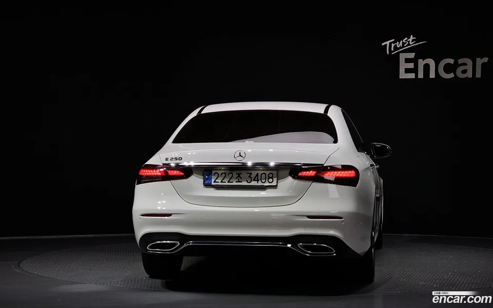 Mercedes-Benz E-Class E250 AMG Line 2022 — миниатюра 4