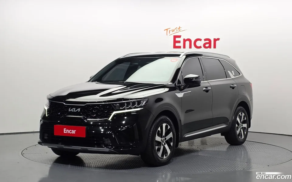 Kia Sorento 2.2 2WD 2023 — фото 1, купить с доставкой в Москву