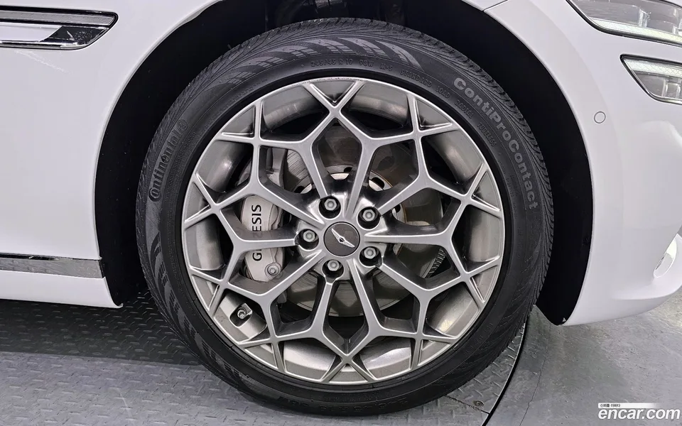 Genesis G80 2.5 2WD 2023 — миниатюра 5