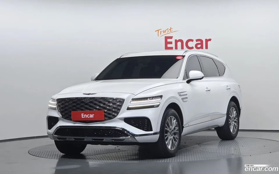 Genesis GV80 2.5T AWD 2024 — фото 1, купить с доставкой в Москву