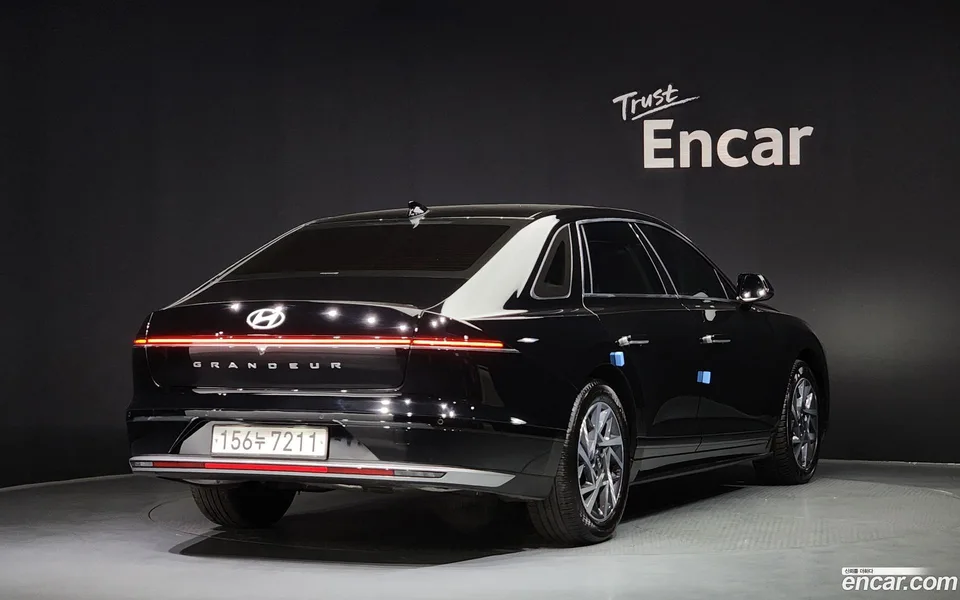 Hyundai Grandeur Hybrid 2023 — миниатюра 2