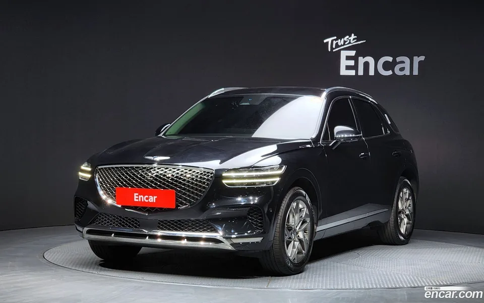 Genesis GV70 2.5T 2WD 2022 — фото 1, купить с доставкой в Москву