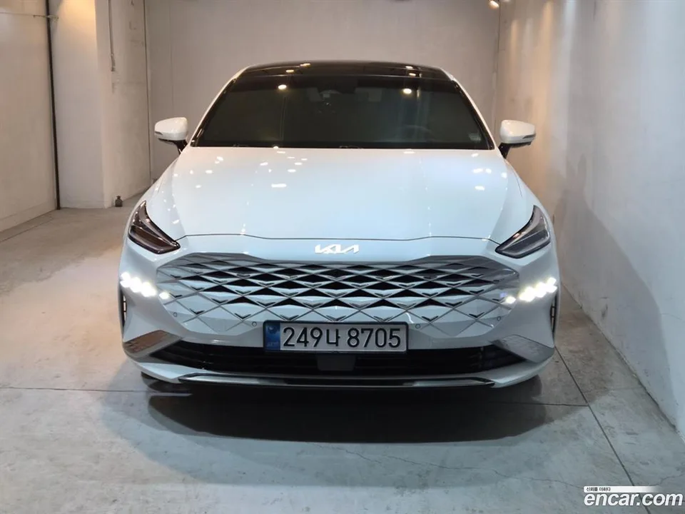 Kia K8 Hybrid 2023 — фото 1, купить с доставкой в Москву