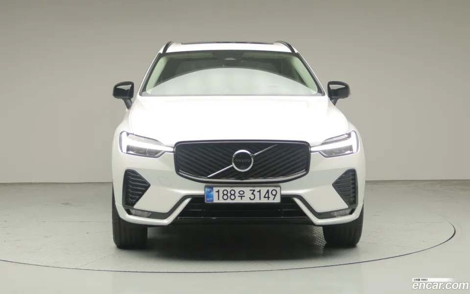 Volvo XC60 B5 2025 — миниатюра 2
