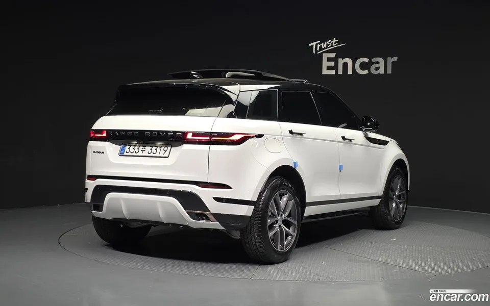 Land Rover Range Rover Evoque P250 SE 2025 — миниатюра 2