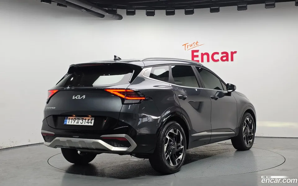 Kia Sportage 1.6 2WD 2024 — миниатюра 2