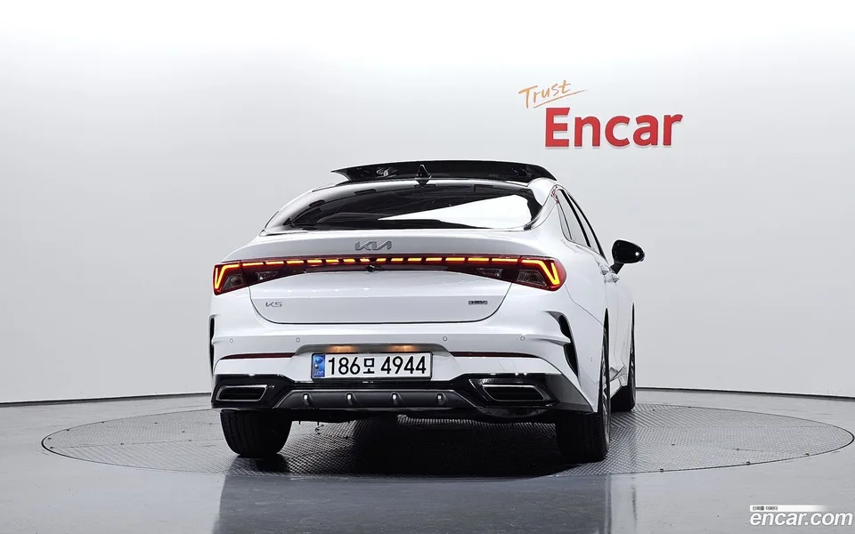 Kia K5 Hybrid 2023 — миниатюра 4