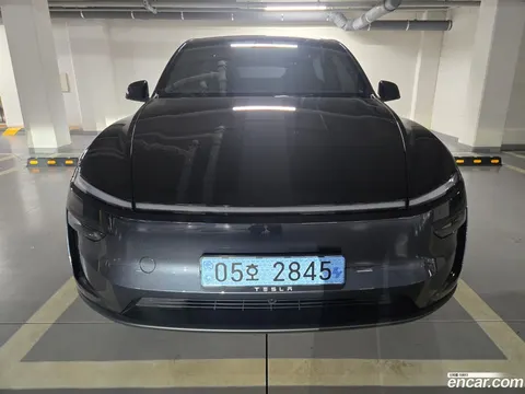 Tesla Model Y 2025 купить в Москве