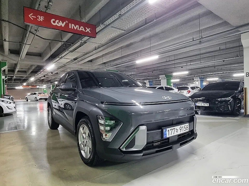 Hyundai Kona 1.6 2WD 2023 — миниатюра 2