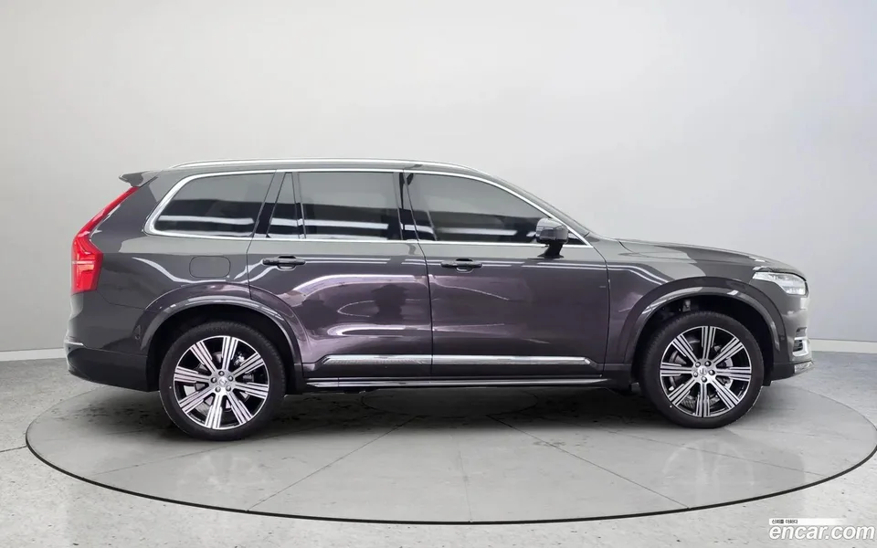 Volvo XC90 B6 2025 — миниатюра 3