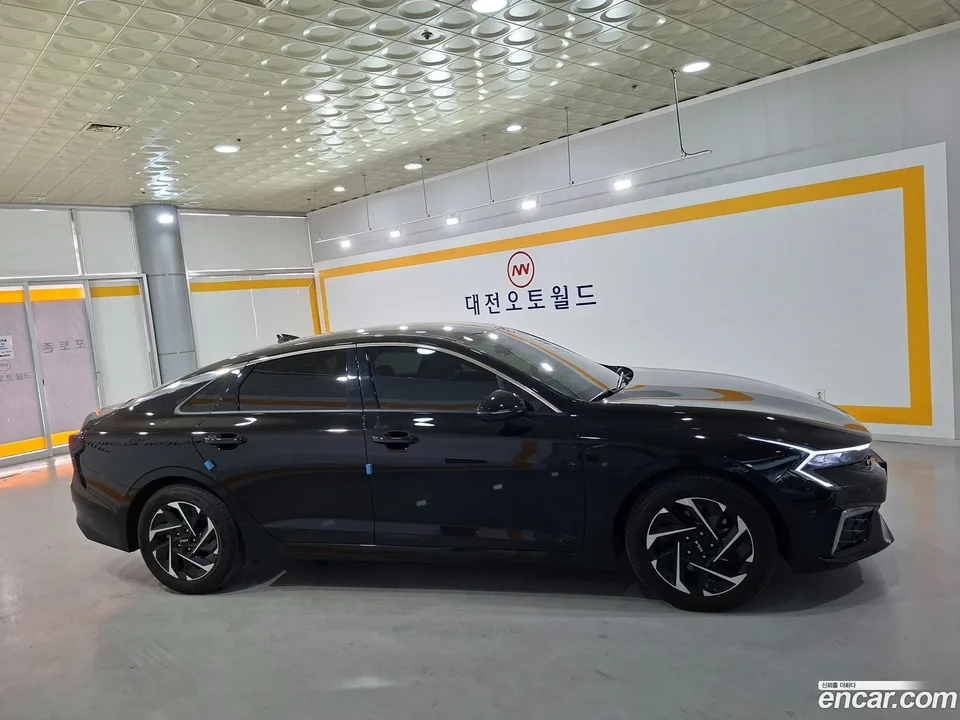 Kia K5 Hybrid 2024 — миниатюра 5