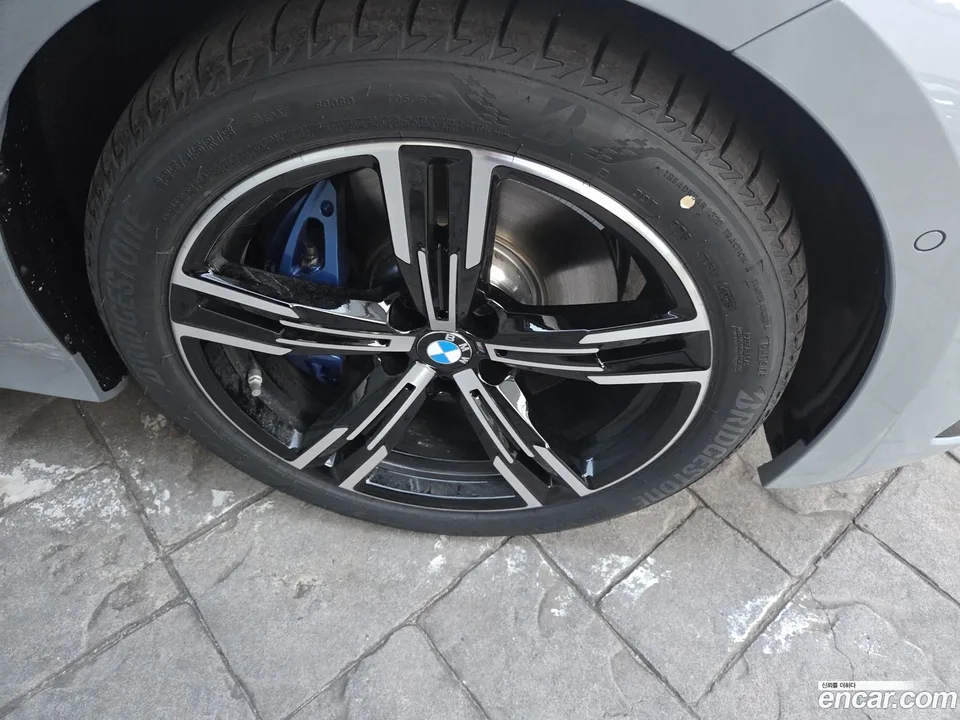 BMW 3 Series 320i M 2026 — миниатюра 5