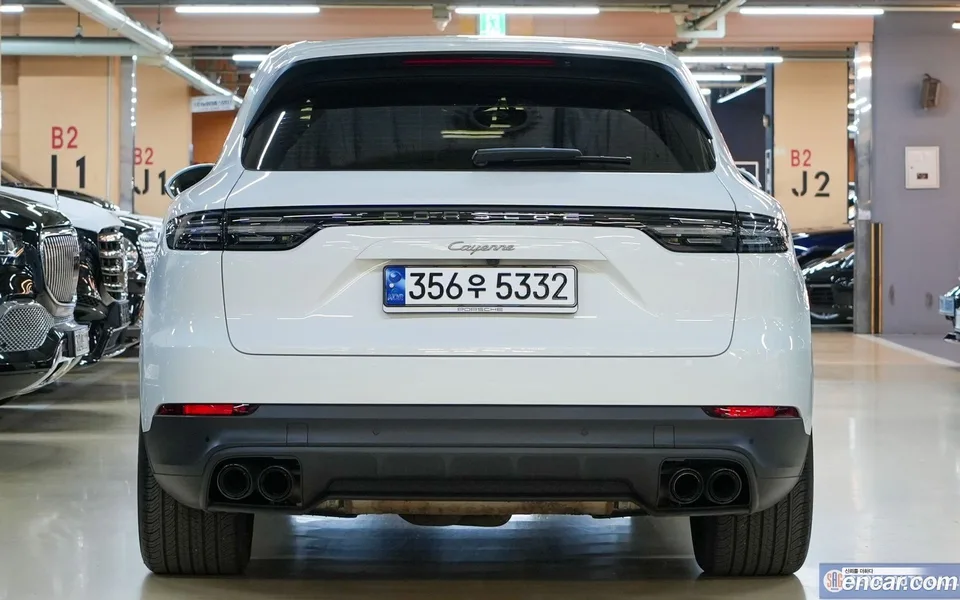 Porsche Cayenne 3.0 2023 — миниатюра 4