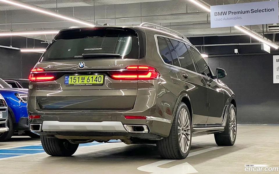 BMW X7 xDrive 40i 6 2022 — миниатюра 2